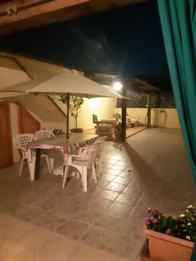 Affittacamere Da Antonella Posada  Exterior photo