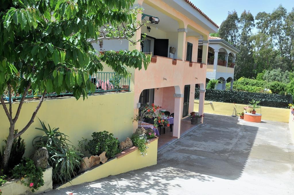 Affittacamere Da Antonella Posada  Exterior photo